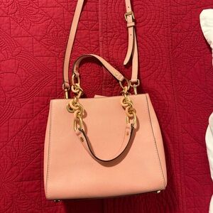 Elegant Pink/Peach Handbag with Gold Accents